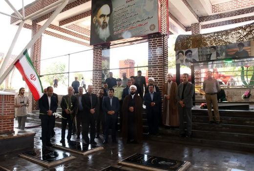 تجدید میثاق با شهدا در تبریز به مناسبت هفته جهاد کشاورزی و در چله خدمت