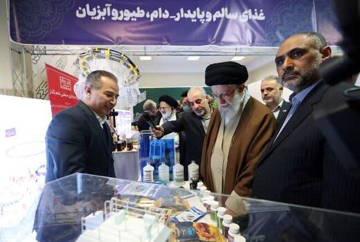 بازدید مقام معظم رهبری از دستاوردهای کشاورزی دولت سیزدهم 
