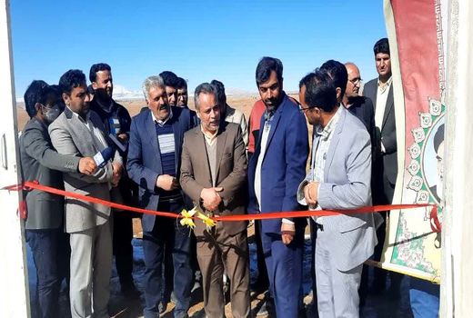 یک واحد مرغداری در خرم بید گشایش یافت 