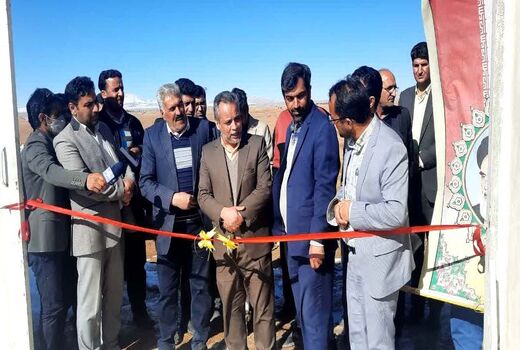 یک واحد مرغداری در خرم بید گشایش یافت 