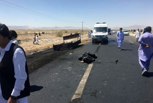 جولان خودروهای قاچاق سوخت وانسان درسیستان وبلوچستان