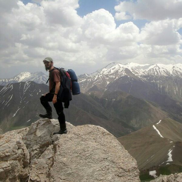 فعال محیط زیست و گردشگری در دل کوه آرام گرفت