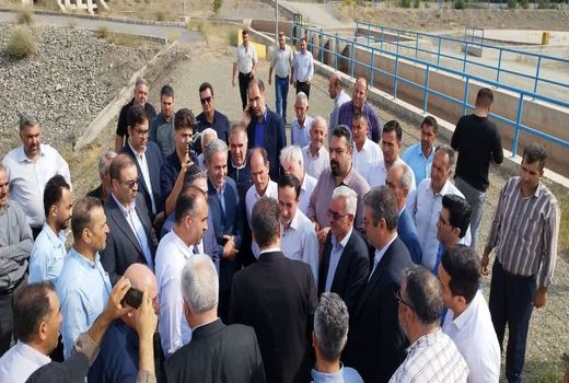 بازدید معاون آب و خاک وزارت جهاد کشاورزی از شبکه فرعی آبیاری و زهکشی دشت غازان خوی