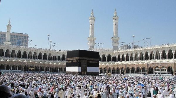 عربستان صدور روادید عمره را از هفته آینده آغاز می‌کند