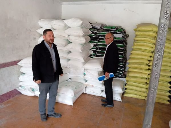 توزیع 3 هزار و 625 تن کودهای ازته و فسفاته برای کشت پاییزه در مراغه