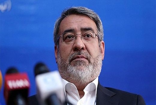 استاندارن را تغییر می‌دهم/ خانه ندارم

