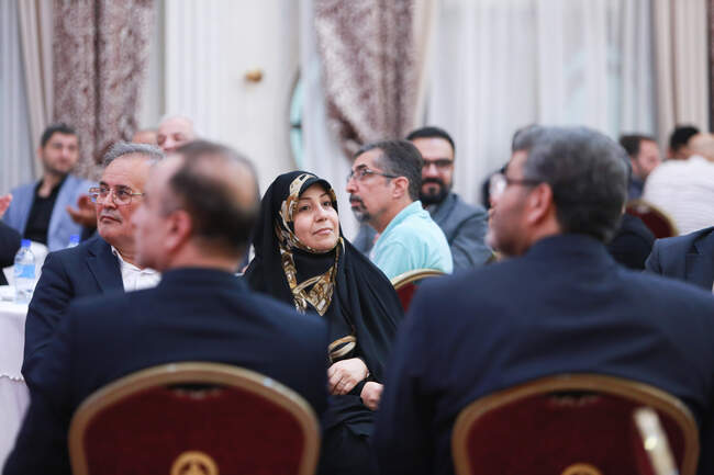  نشست صمیمی خبرنگاران و اصحاب رسانه با وزیر جهاد کشاورزی  