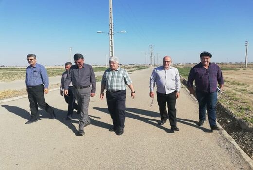بازدید دکتر مهاجر از شهرک گلخانه ای خوجملی گنبد کاووس 