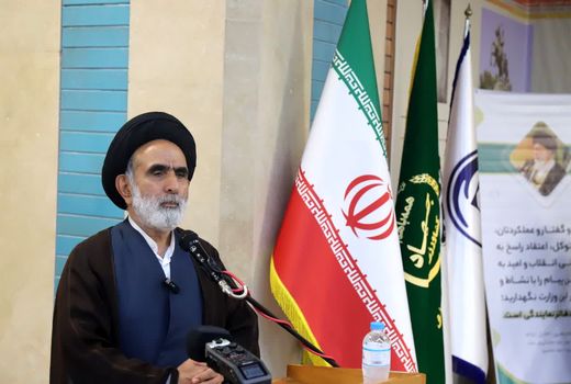 رشد علمی لازمه هدایت صحیح اجتماعی است