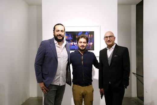 افتتاح نمایشگاه «چشم انداز میان ۲ تاریکی»