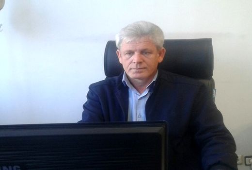 آغاز مبارزه با علف‌های هرز مزارع گندم و جو شهرستان‌های گرمسیری استان کرمانشاه