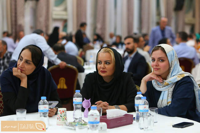 نشست صمیمی وزیر جهاد کشاورزی با خبرنگاران