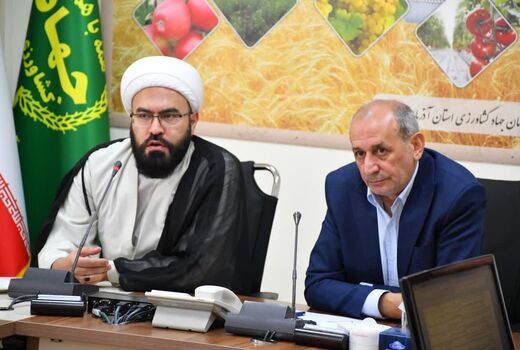 خدمت به خلق بزرگترین عبادت در آموزه‌های دینی است 