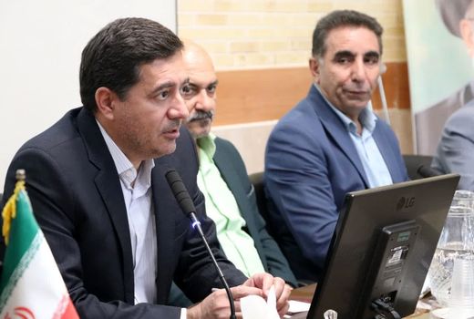 خبرنگاران چشم بینای جامعه و زبان گویای عملکرد دولت هستند