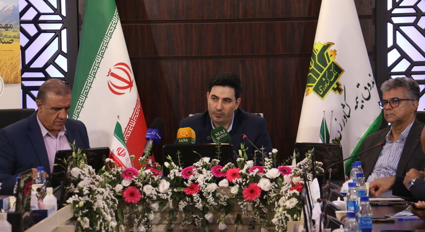  بیمه پایه فراگیر ۱۷ کالای اساسی از مهرماه فعال می‌شود / صدور 2میلیون 200هزار بیمه نامه در سال 1404