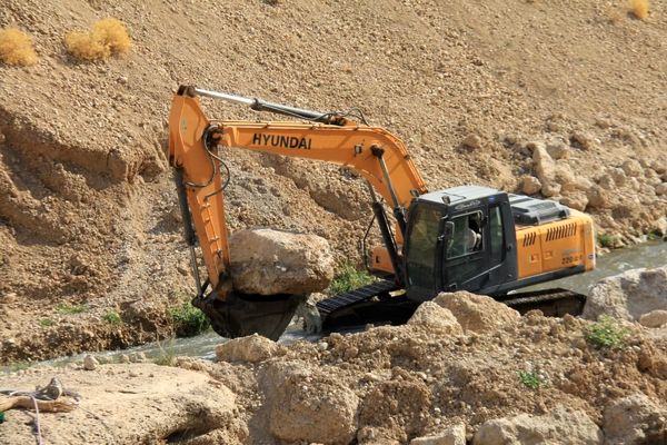 اجرای 26 پروژه تامین و انتقال آب کشاورزی در چهارمحال و بختیاری