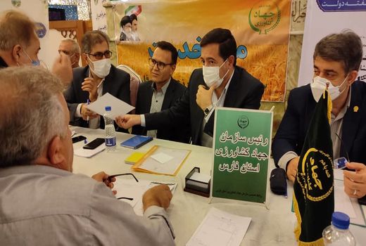 میز خدمت جهاد کشاورزی فارس به مناسبت هفته دولت