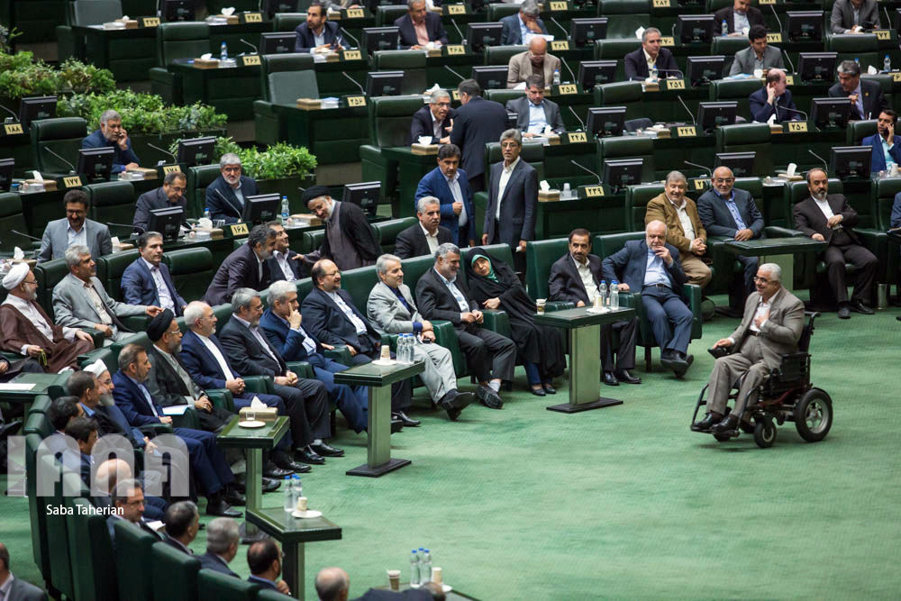 سؤال از رئیس‌جمهور در مجلس