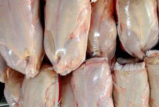 620 تن گوشت مرغ منجمد در سیستان و بلوچستان توزیع شد