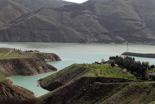 صدها صنعت در ورامین معادل کشاورزی نیست
