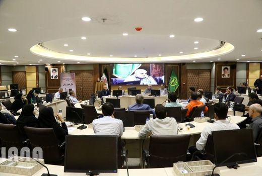 نشست نقد و بررسی کتاب «حال خونین دلان» برگزار شد