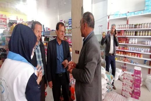 توزیع کالاهای اساسی کشاورزی در ارسنجان 