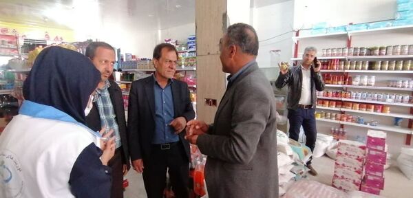 توزیع کالاهای اساسی کشاورزی در ارسنجان 