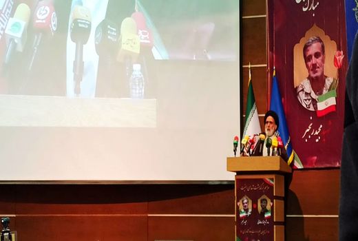  قدردانی از شهدا و رساندن پیام آنان وظیفه همگانی است