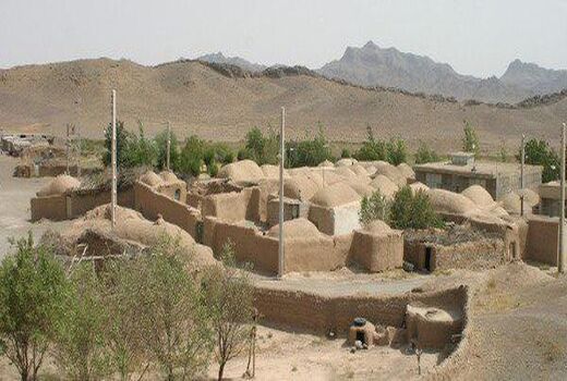 ابوالحسنی، نه آب دارد و نه تلویزیون
