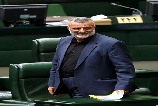 صنعت مرغ‌داری ۲ و نیم میلیون تن گوشت تولید می‌کند