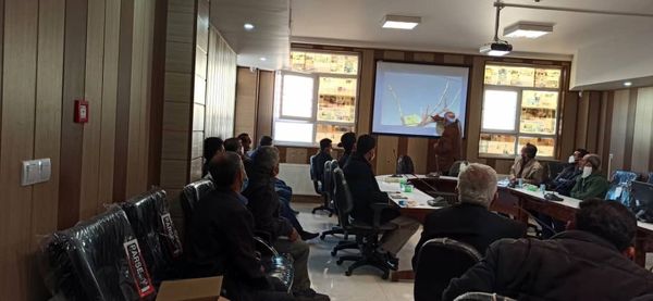 روز انتقال یافته های انگور در شهرستان بوئین زهرا برگزار شد