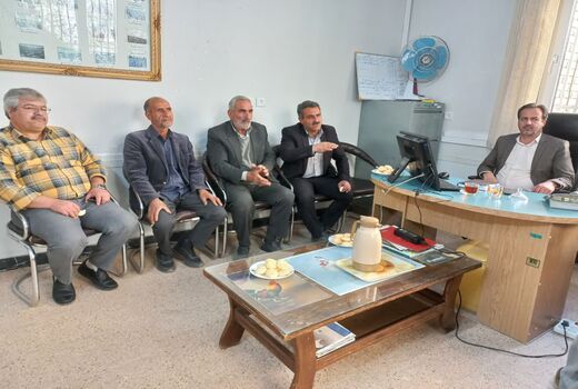 دیدار اعضاء شورای اسلامی روستای قودجان با مدیر جهاد کشاورزی شهرستان خوانسار