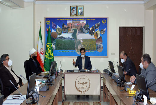 برنامه ریزی برای افزایش 800 هزار تنی انواع محصولات کشاورزی استان در سال 99    