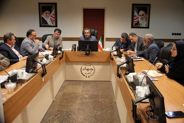 نشست کارگروه تسهیل صدور مجوزها و بهبود فضای کسب و کار بخش کشاورزی استان تهران برگزار  شد
