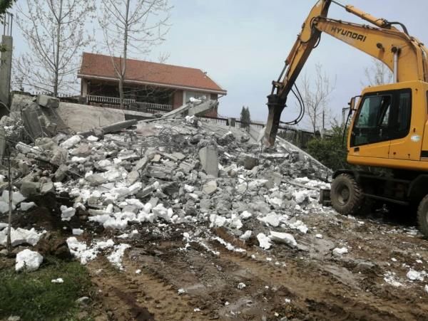 7 تغییر کاربری غیرمجاز در ساری قلع و قمع شد/ بازگشت 30 هزار متر مربع زمین کشاورزی به چرخه تولید