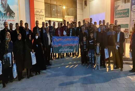 بازدید کشاورزان پیشرو شهرستان قزوین از نمایشگاه کشاورزی