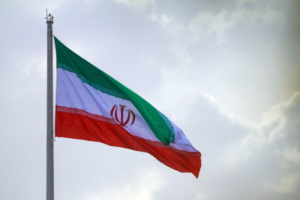 پرچم ایران نماد اقتدار و امنیت غذایی است