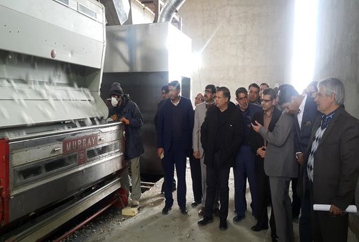 بازدید میدانی رییس سازمان جهاد کشاورزی خراسان شمالی از کارخانه پنبه پاک کنی در شهرستان مانه و سملقان