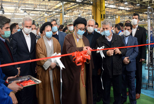 خط تولید دو تراکتور جدید در کارخانه تراکتورسازی تبریز- ایران افتتاح شد