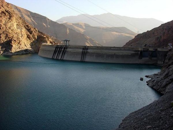 آب سد رئیسعلی دلواری در زمینهای کشاورزی حله گناوه رها سازی شد