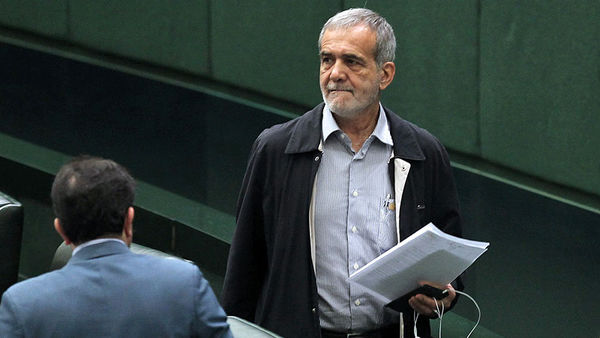 فقط رئیس‌جمهور مقصر مشکلات امروز نیست