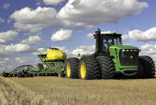 مخالفت مرکز مکانیزاسیون کشاورزی با افزایش غیرقانونی و لحظه‌ای قیمت ماشین‌آلات کشاورزی