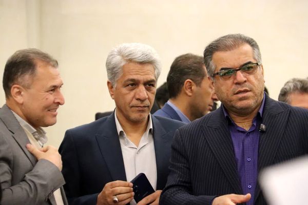 بهره برداری از روستابازار اتحادیه تعاونی روستایی استان سمنان