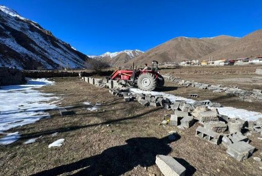 قلع و قمع 30 دیواکشی غیر مجاز در آمل/ 30 هزار مترمربع زمین آزادسازی شد