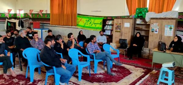 برگزاری دوره آموزشی مدیریت اصولی پسماندهای گلخانه در شهرستان تیران و کرون