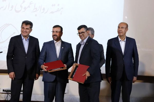 کسب عنوان "روابط عمومی منتخب سال ۱۴۰۴" توسط روابط عمومی جهاد کشاورزی فارس