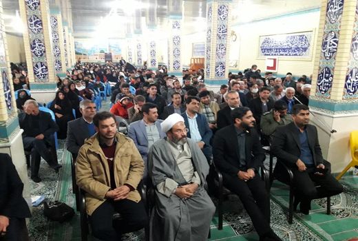 گرامیداشت پیروزی انقلاب در روستای گرم آباد مرودشت برگزار شد