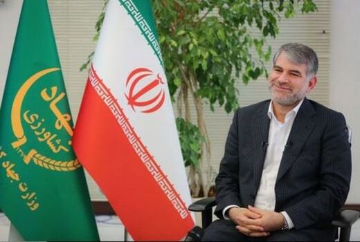 در خانه اگر کس است، یک حرف بس است! 