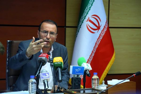 دو میلیون دُز واکسن برای مهار تب برفکی وارد کشور میشود/ تشکیل قرارگاه تب برفکی