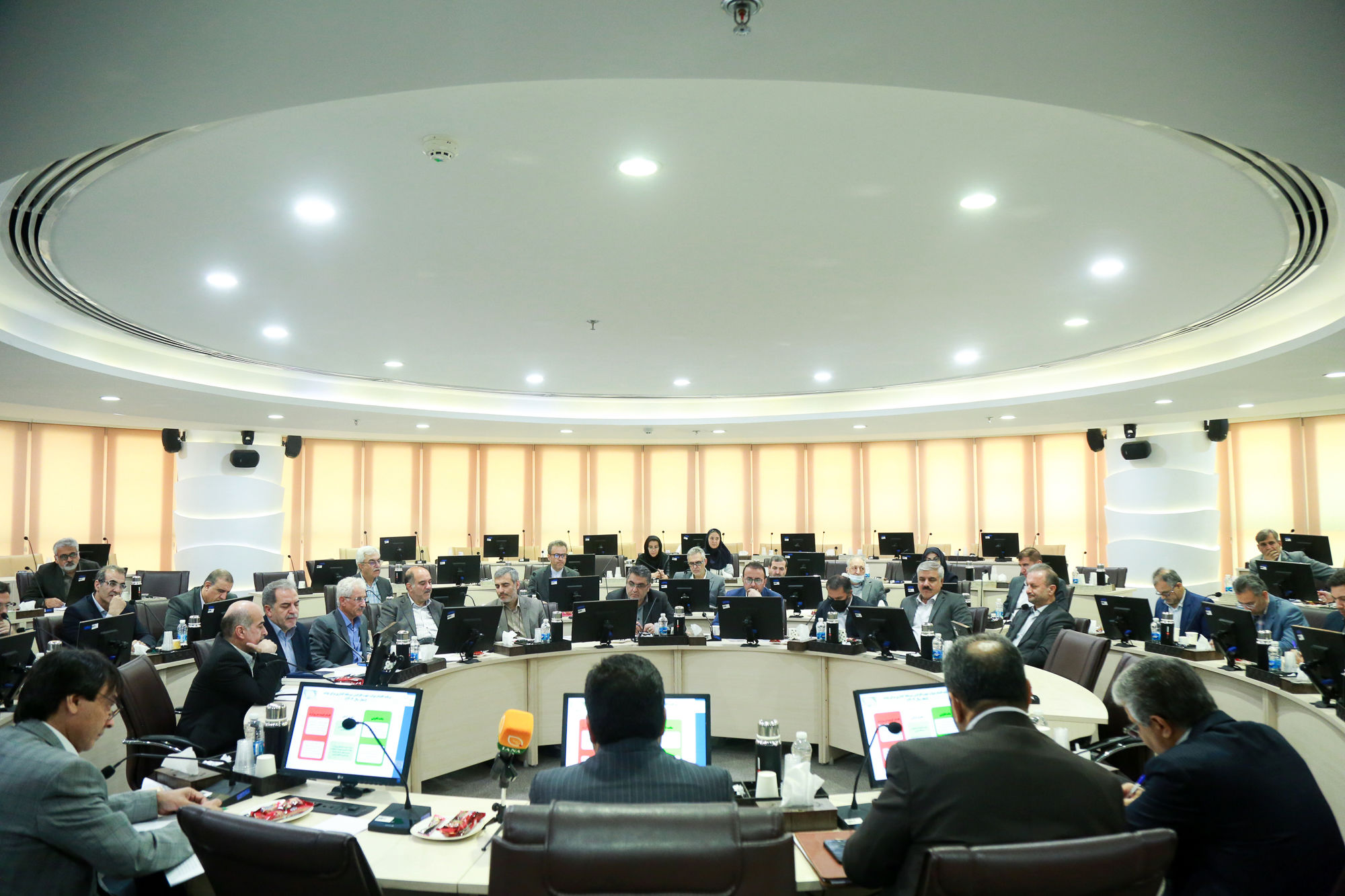 جلسه کمیته پایش شعار سال 